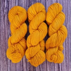 Mustardseed; 100g hand-dyed merino/nylon sock yarn