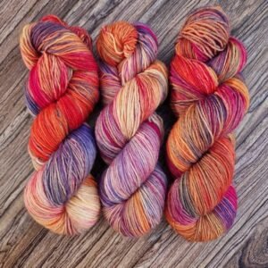 Oberon; 100g hand-dyed merino/nylon sock yarn